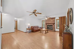 880 Emerson Rd, Brooksville, FL 34601 - Photo 27