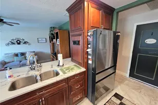 1416 Pinewood Hills Ct, Spring Hill, FL 34606 - Photo 5