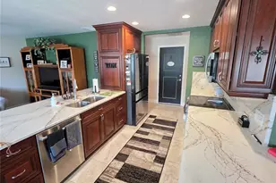 1416 Pinewood Hills Ct, Spring Hill, FL 34606 - Photo 3