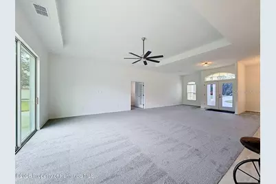 10389 Marvista Court, Weeki Wachee, FL 34614 - Photo 15