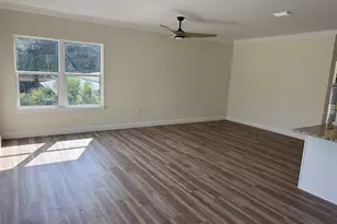 6435 Finance Ave, Weeki Wachee, FL 34607 - Photo 13
