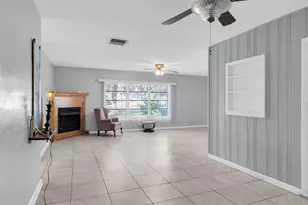 7633 S Cres Loop, Floral City, FL 34436 - Photo 9