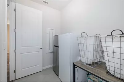 9224 Rally Spring Loop, Wesley Chapel, FL 33545 - Photo 31
