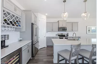 9224 Rally Spring Loop, Wesley Chapel, FL 33545 - Photo 13