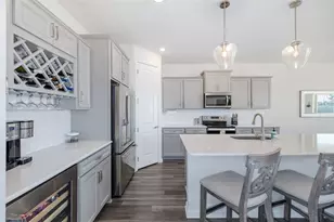 9224 Rally Spring Loop, Wesley Chapel, FL 33545 - Photo 13