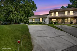828 Village Dr, Brooksville, FL 34601 - Photo 3