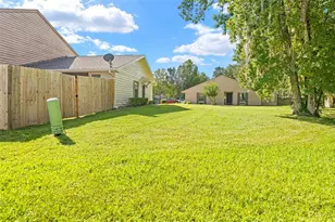 828 Village Dr, Brooksville, FL 34601 - Photo 27