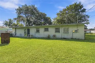 2607 Westhigh Ave, Tampa, FL 33614 - Photo 19
