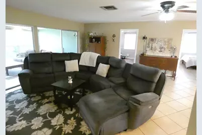 7211 Tarrytown Drive, Spring Hill, FL 34606 - Photo 5