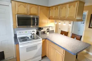 7211 Tarrytown Dr, Spring Hill, FL 34606 - Photo 7
