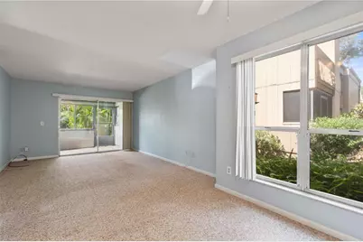 10455 Carrollbrook Court #114, Tampa, FL 33618 - Photo 3