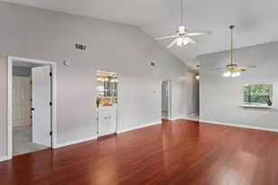 8550 Shadblow Ct, Port Richey, FL 34668 - Photo 5