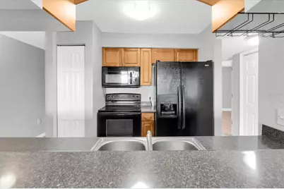 10103 Sailwinds Boulevard N #105, Largo, FL 33773 - Photo 11