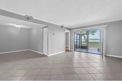 10103 Sailwinds Boulevard N #105, Largo, FL 33773 - Photo 7