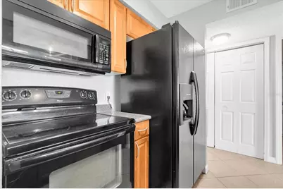 10103 Sailwinds Boulevard N #105, Largo, FL 33773 - Photo 13