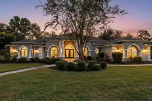 1815 E Allegrie Dr, Inverness, FL 34453 - Photo 1