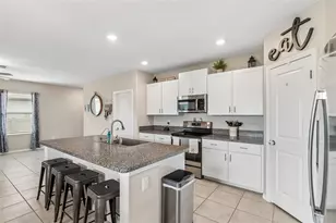 6108 Spring Crayfish Ave, New Port Richey, FL 34653 - Photo 11
