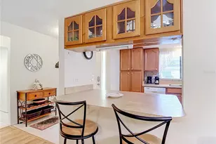 2546 Oakleaf Ln, Clearwater, FL 33763 - Photo 17