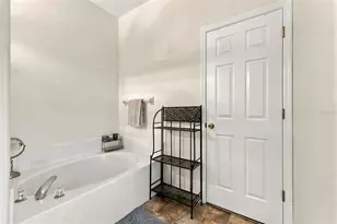 11285 Timbercrest Rd, Spring Hill, FL 34608 - Photo 19