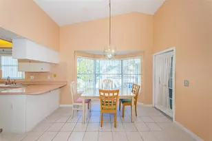 812 High Point Ct, Tarpon Springs, FL 34689 - Photo 19