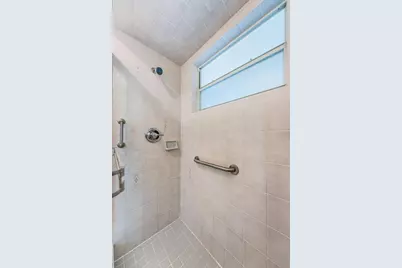 812 High Point Court, Tarpon Springs, FL 34689 - Photo 25