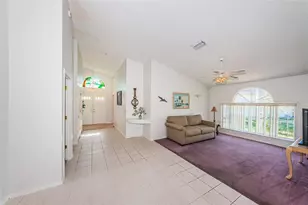 812 High Point Ct, Tarpon Springs, FL 34689 - Photo 11