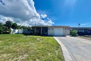 3916 Cedarwood Dr, Holiday, FL 34691 - Photo 3