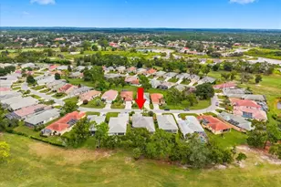 9233 Penelope Dr, Weeki Wachee, FL 34613 - Photo 11
