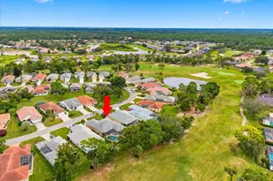 9233 Penelope Dr, Weeki Wachee, FL 34613 - Photo 9