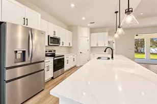 12014 Sapphire Dr, Spring Hill, FL 34609 - Photo 13