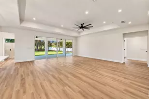 12014 Sapphire Dr, Spring Hill, FL 34609 - Photo 5