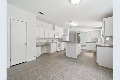 24403 McCaw Road, Brooksville, FL 34601 - Photo 29