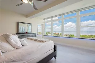 1365 Snell Isle Blvd NE, Saint Petersburg, FL 33704 - Photo 39