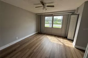 3315 58th Ave S, Saint Petersburg, FL 33712 - Photo 7