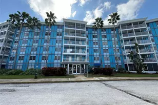 3315 58th Ave S, Saint Petersburg, FL 33712 - Photo 1