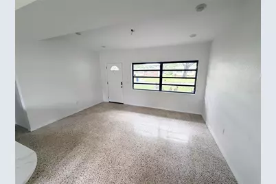 2003 E Clinton Street, Tampa, FL 33610 - Photo 11