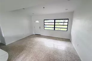 2003 E Clinton St, Tampa, FL 33610 - Photo 11