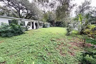 2003 E Clinton St, Tampa, FL 33610 - Photo 7