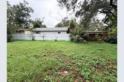 2003 E Clinton Street, Tampa, FL 33610 - Photo 5
