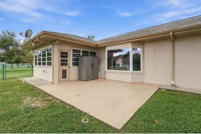10404 Sandtrap Drive, Spring Hill, FL 34608 - Photo 41