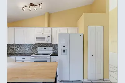 5805 Lafayette St, New Port Richey, FL 34652 - Photo 9