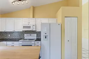 5805 Lafayette St, New Port Richey, FL 34652 - Photo 9