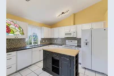 5805 Lafayette St, New Port Richey, FL 34652 - Photo 5