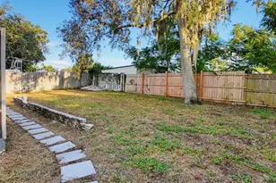 1112 E Lemon St, Tarpon Springs, FL 34689 - Photo 79