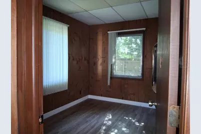 10052 Lake Drive, New Port Richey, FL 34654 - Photo 11
