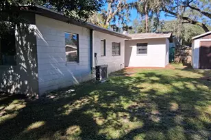 10052 Lake Dr, New Port Richey, FL 34654 - Photo 19