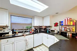 7740 Turnbridge Dr, Port Richey, FL 34668 - Photo 13