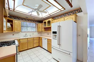 17932 Wendy Sue Ave, Hudson, FL 34667 - Photo 19