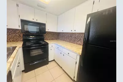 5245 Amulet Drive #207, New Port Richey, FL 34652 - Photo 7