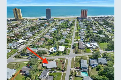 2001 N Oleander Avenue, Daytona Beach, FL 32118 - Photo 3